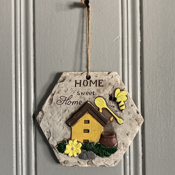 NWT- Hand Painted- Home Sweet Home ππ―πΌ- Hexagonal Cement Hanging Decor Sign - Picture 14 of 17